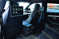 ランボルギーニ ウルス 中古車