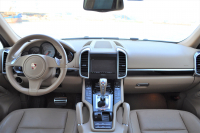 ポルシェ カイエン 中古車