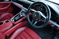 ポルシェ パナメーラ 中古車