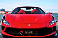フェラーリ F8 トリブート 新車