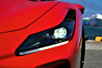 フェラーリ F8 トリブート 新車