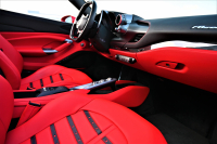 フェラーリ F8 トリブート 新車