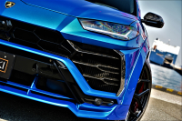 ランボルギーニ ウルス 中古車