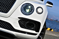 ベントレー ベンテイガ 中古車