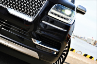 リンカーン ナビゲーター 中古車