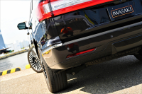 リンカーン ナビゲーター 中古車