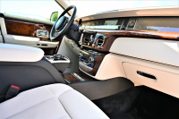 ロールスロイス ファントム 中古車