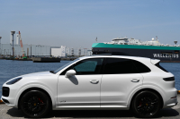 ポルシェ カイエン 