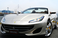 フェラーリ ポルトフィーノ 中古車
