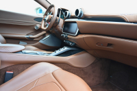 フェラーリ ポルトフィーノ 中古車