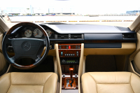 メルセデスベンツ Eクラス 中古車