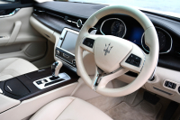 マセラティ クアトロポルテ 中古車