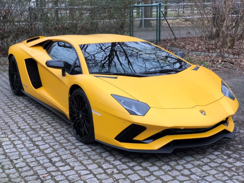 新型 ランボルギーニ アヴェンタドールs 新車即納車高額オプション満載 Lamborghini Aventador S フェラーリ ポルシェ 新車 中古車輸入販売 買取 専門店 Iwasaki 神奈川 横浜 スーパーカーの輸入販売は岩崎にお任せください